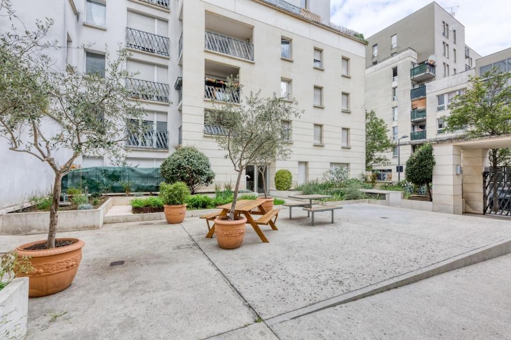 Premium Flat 6 People With Billard And Terrace Stade De France Saint-Denis (Seine-Saint-Denis) Exterior foto